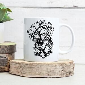 The Last of Us 15 oz Coffee Mug Ellie Joel Tv Show Game Mushroom Zombies 22